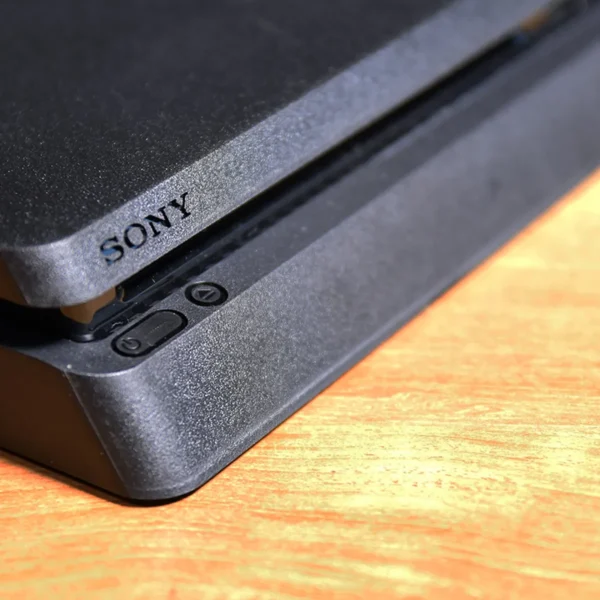 PlayStation 4 Slim Craqué 500Go – Image 2